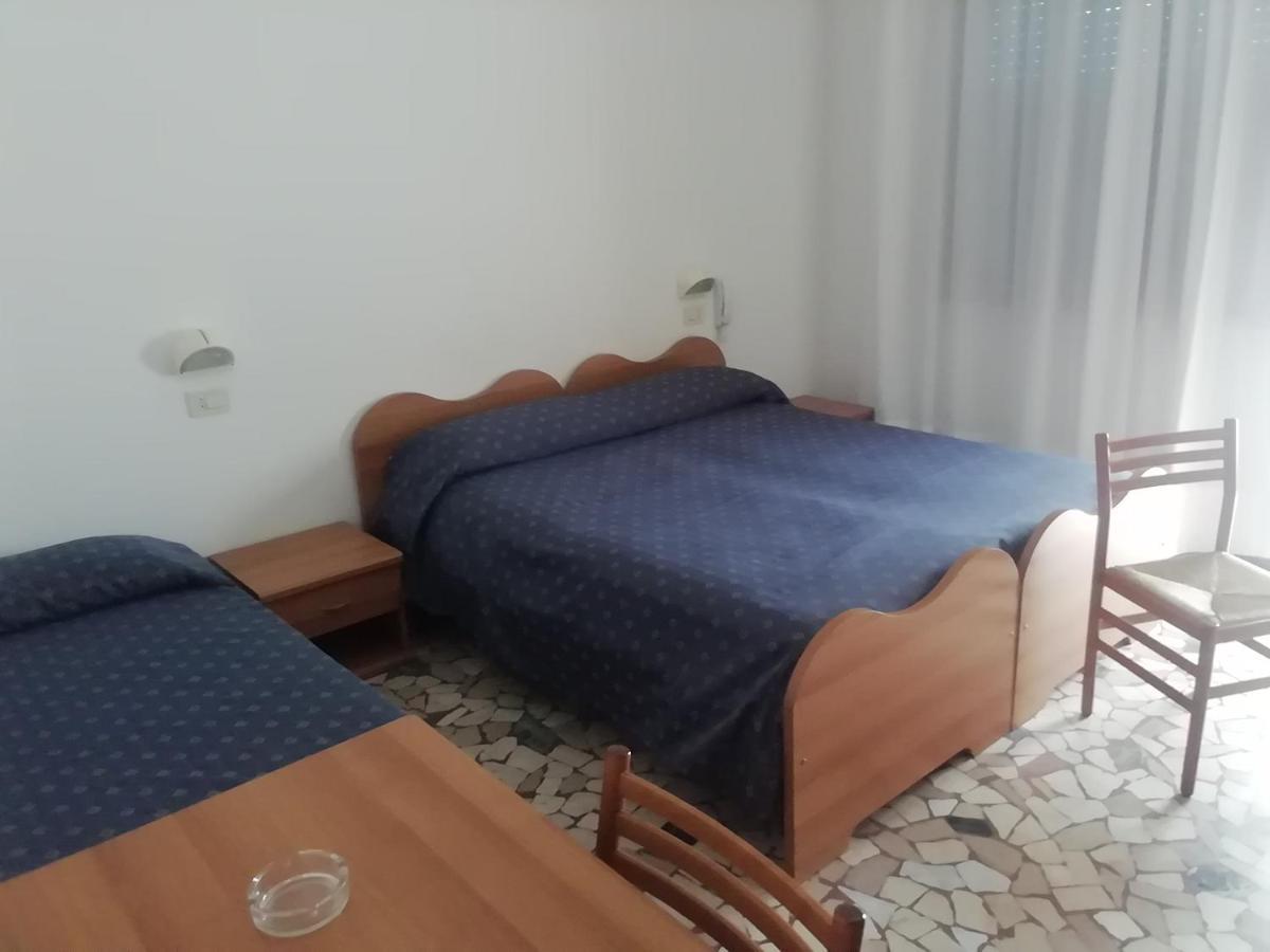 Lorena Hotel
